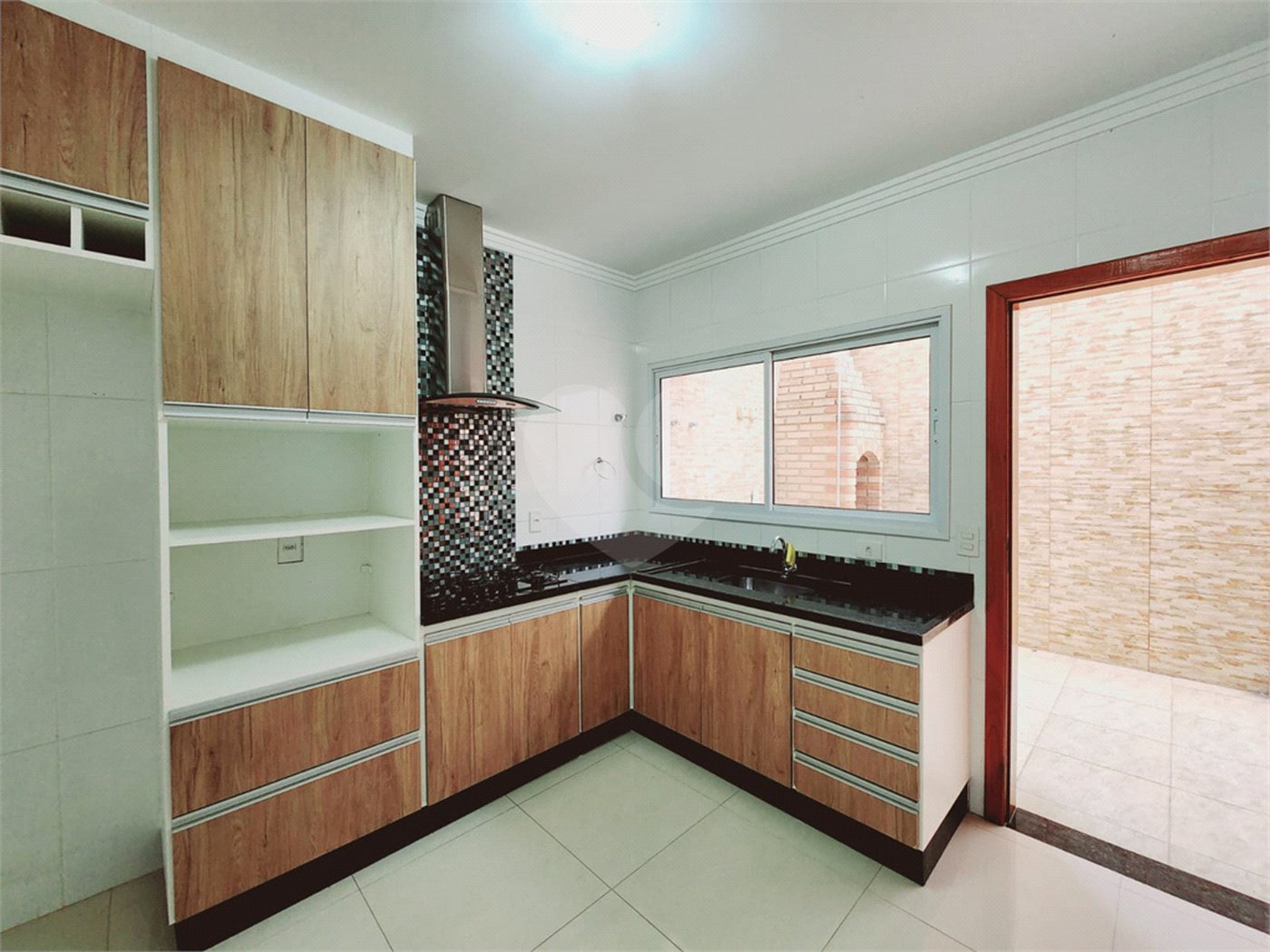 Casa à venda com 2 suítes no condomínio Residencial Vila Rosa, São Paulo - SP