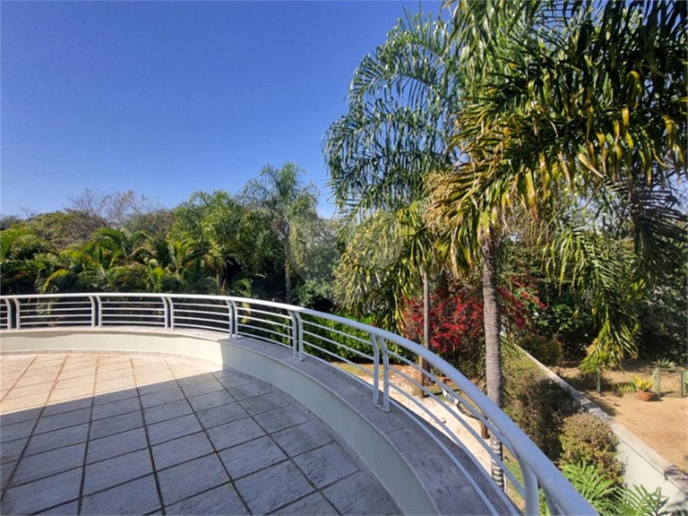 Casa à venda com 3 suítes no condomínio Residencial Terras de Vinhedo, Vinhedo - SP