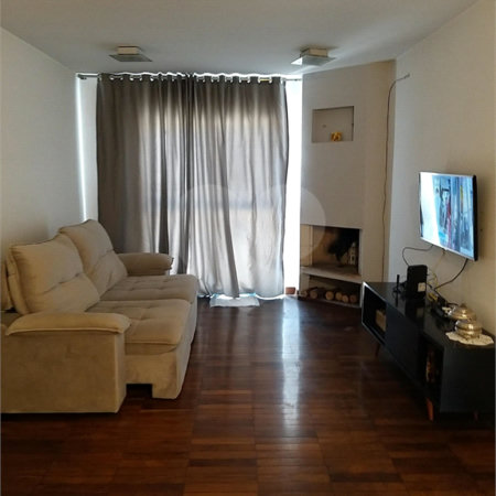 Sobrado à venda com 3 quartos, sendo 1 suíte, em Vila Paulista, São Paulo, SP
