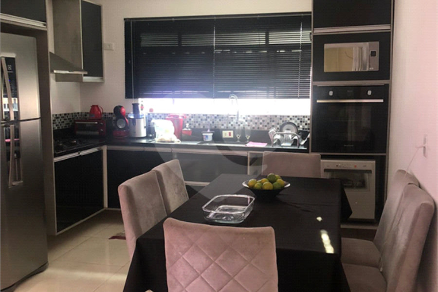 Sobrado à venda com 2 quartos em Vila Nova Cachoeirinha, São Paulo, SP