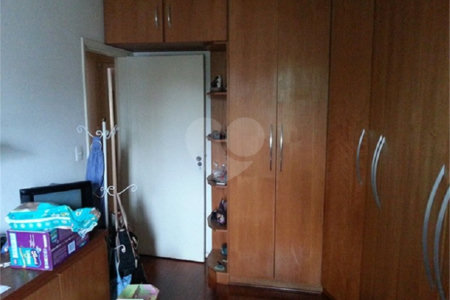 Sobrado à venda com 3 quartos, sendo 1 suíte, em Jardim Aeroporto, São Paulo, SP