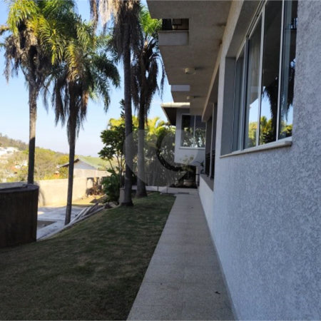Casa à venda com 4 suítes em Marambaia, Vinhedo, SP