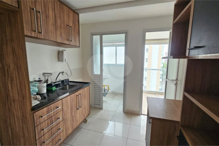 Apartamento à venda com 2 quartos, sendo 1 suíte, em Campo Belo, São Paulo, SP