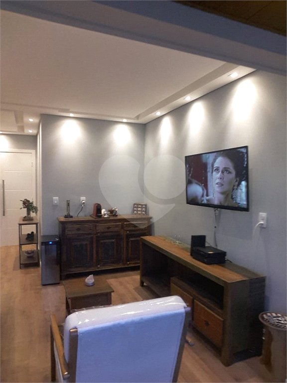 Apartamento à venda com 3 quartos, sendo 1 suíte, em Santana, São Paulo, SP