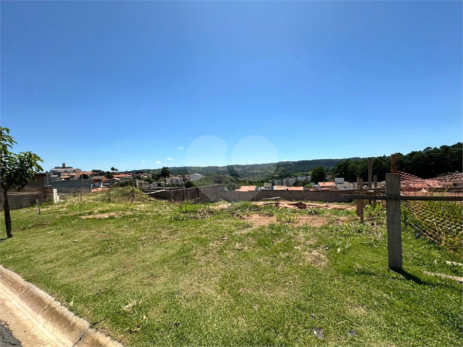 Terreno à venda no condomínio Bosque da Mata, Valinhos - SP