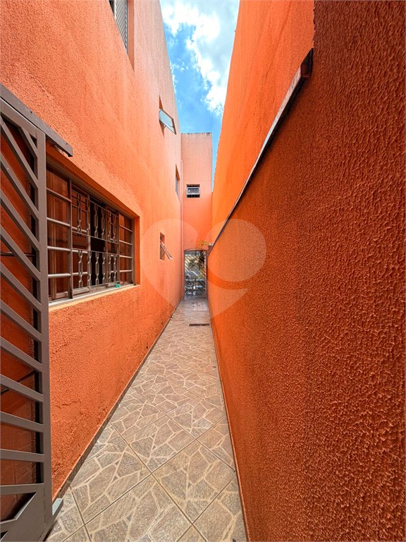 Sobrado à venda com 3 quartos, sendo 1 suíte, em Jardim Califórnia, Sorocaba, SP
