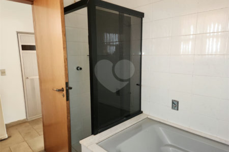 Apartamento à venda ou para alugar com 5 quartos, sendo 2 suítes, no Centro, Araraquara, SP