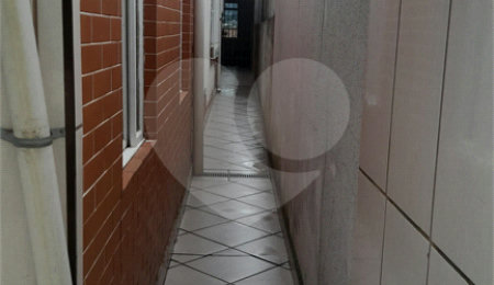 Sobrado à venda com 3 quartos, sendo 1 suíte,  em Tremembé, São Paulo, SP