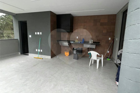 Terreno à venda com 4 suítes no condomínio Granja Anita, Mogi das Cruzes - SP