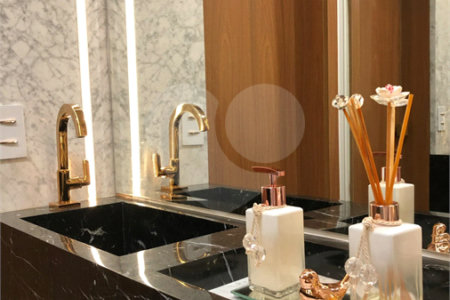 Apartamento para alugar com 3 quartos, sendo 1 suíte, em Jardim Vazani, São Paulo, SP
