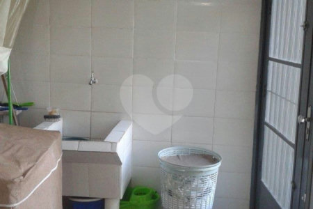 Casa à venda com 3 quartos, sendo 1 suíte, em Água Fria, São Paulo, SP