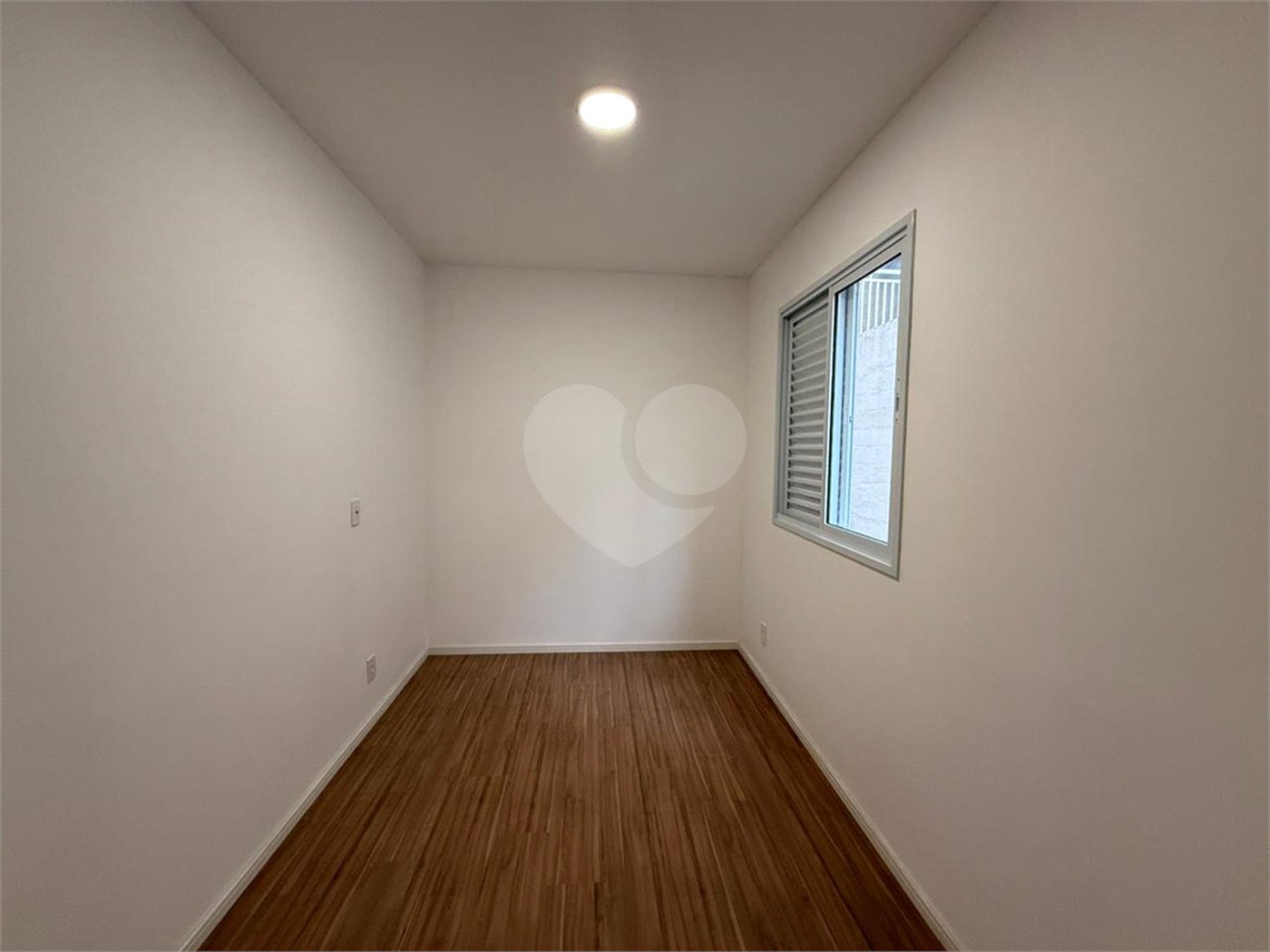 Casa à venda com 2 quartos no condomínio Severa, São Paulo - SP