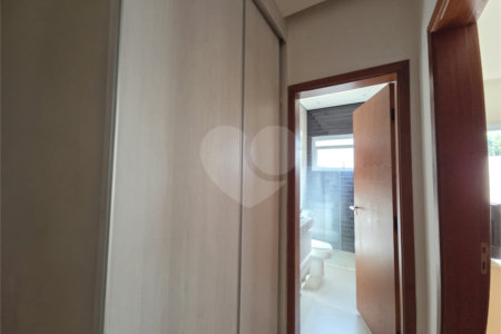 Casa à venda com 4 quartos, sendo 1 suíte, no condomínio Village Ipanema 2, Araçoiaba da Serra - SP