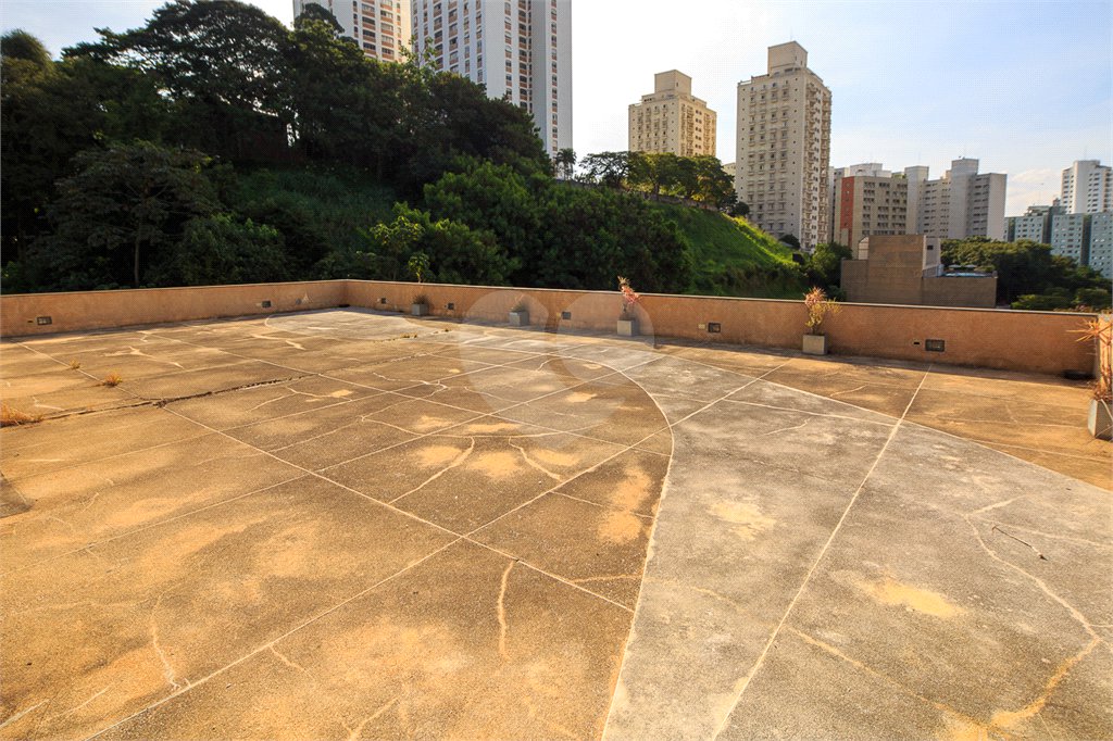 Prédio à venda em Perdizes, São Paulo, SP