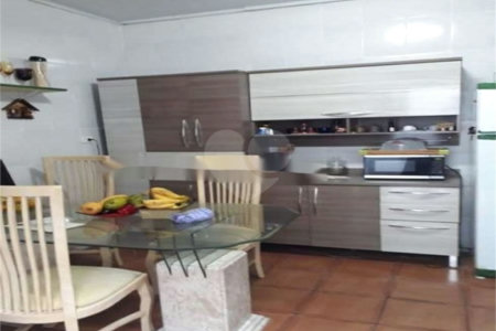Casa Térrea à venda com 2 quartos em Vila Nivi, São Paulo, SP