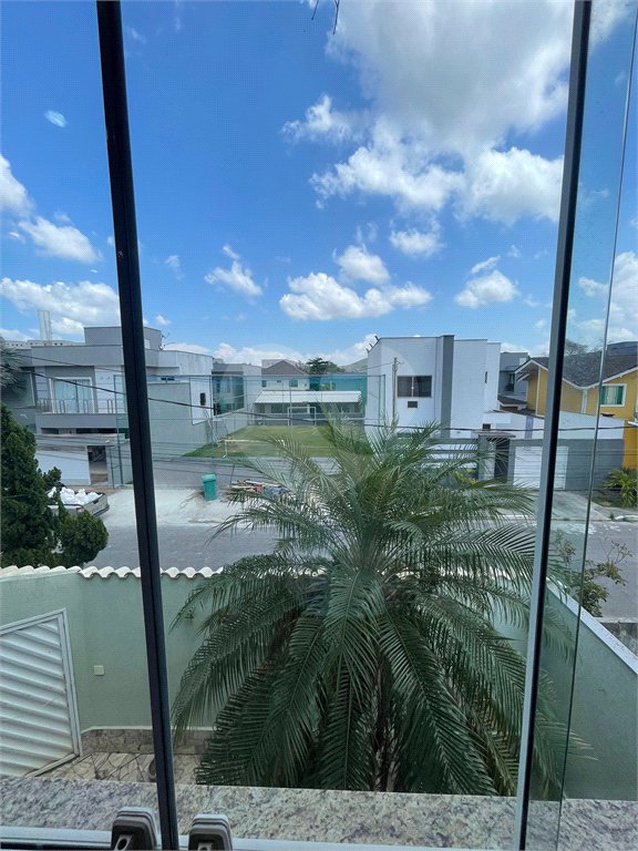 Casa à venda com 5 quartos, sendo 1 suíte, no condomínio Residencial Green Ville, Rio de Janeiro - RJ