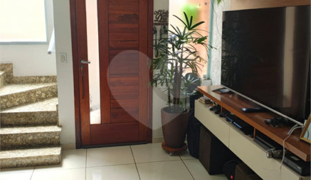 Casa à venda com 2 quartos no condomínio Condominínio Jorge Lopes, São Paulo - SP