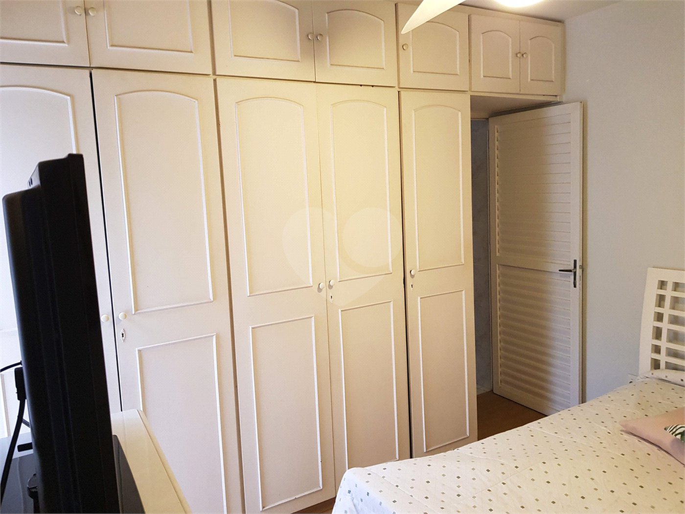 Casa à venda com 3 quartos, sendo 1 suíte, em Jardim Hípico, São Paulo, SP