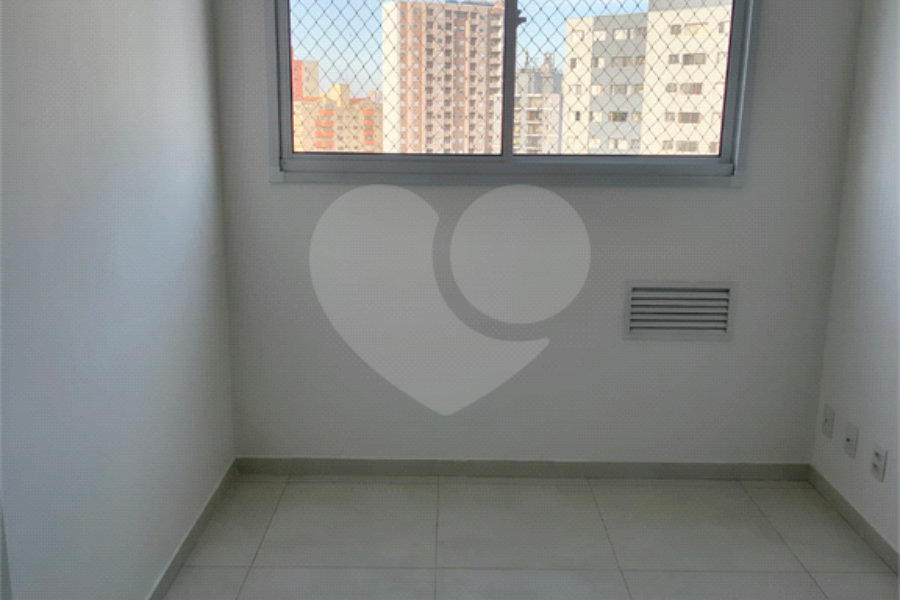 Apartamento à venda com 2 quartos em Vila Guarani, São Paulo, SP