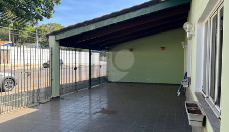 Casa à venda com 4 quartos, sendo 2 suítes, no Centro, Atibaia, SP