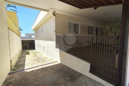 Casa à venda com 2 quartos, sendo 1 suíte, em Vila Santa Terezinha, Várzea Paulista, SP
