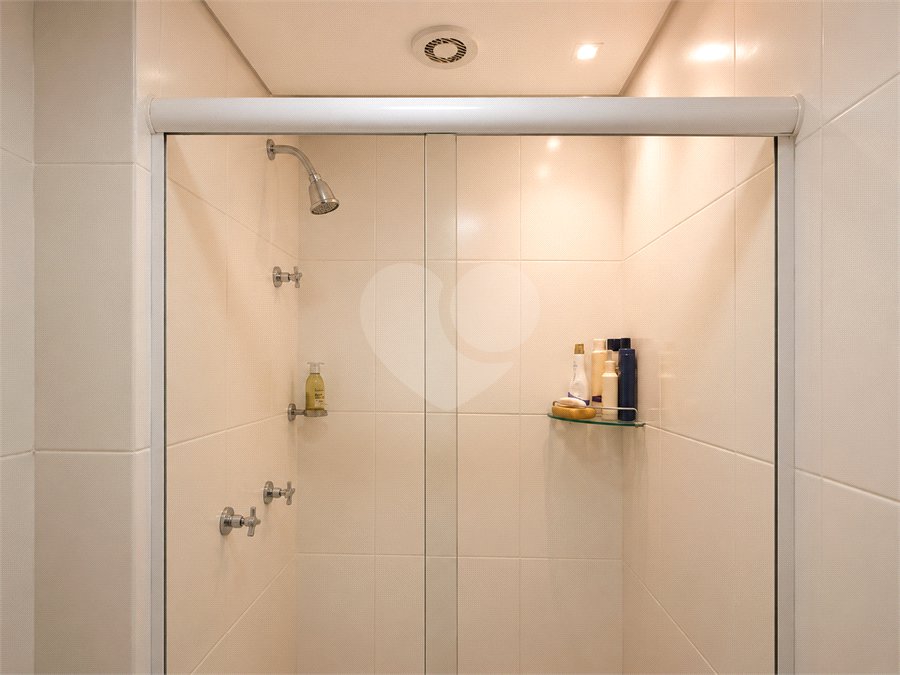 Apartamento à venda com 2 quartos, sendo 1 suíte, em Morumbi, São Paulo, SP