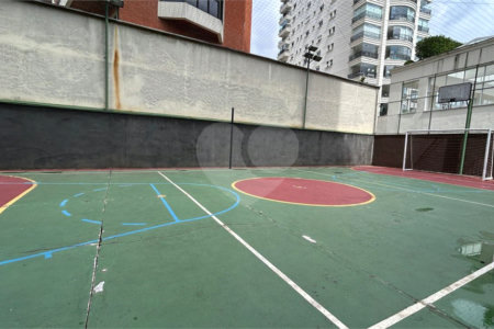Apartamento à venda com 3 suítes em Vila Suzana, São Paulo, SP