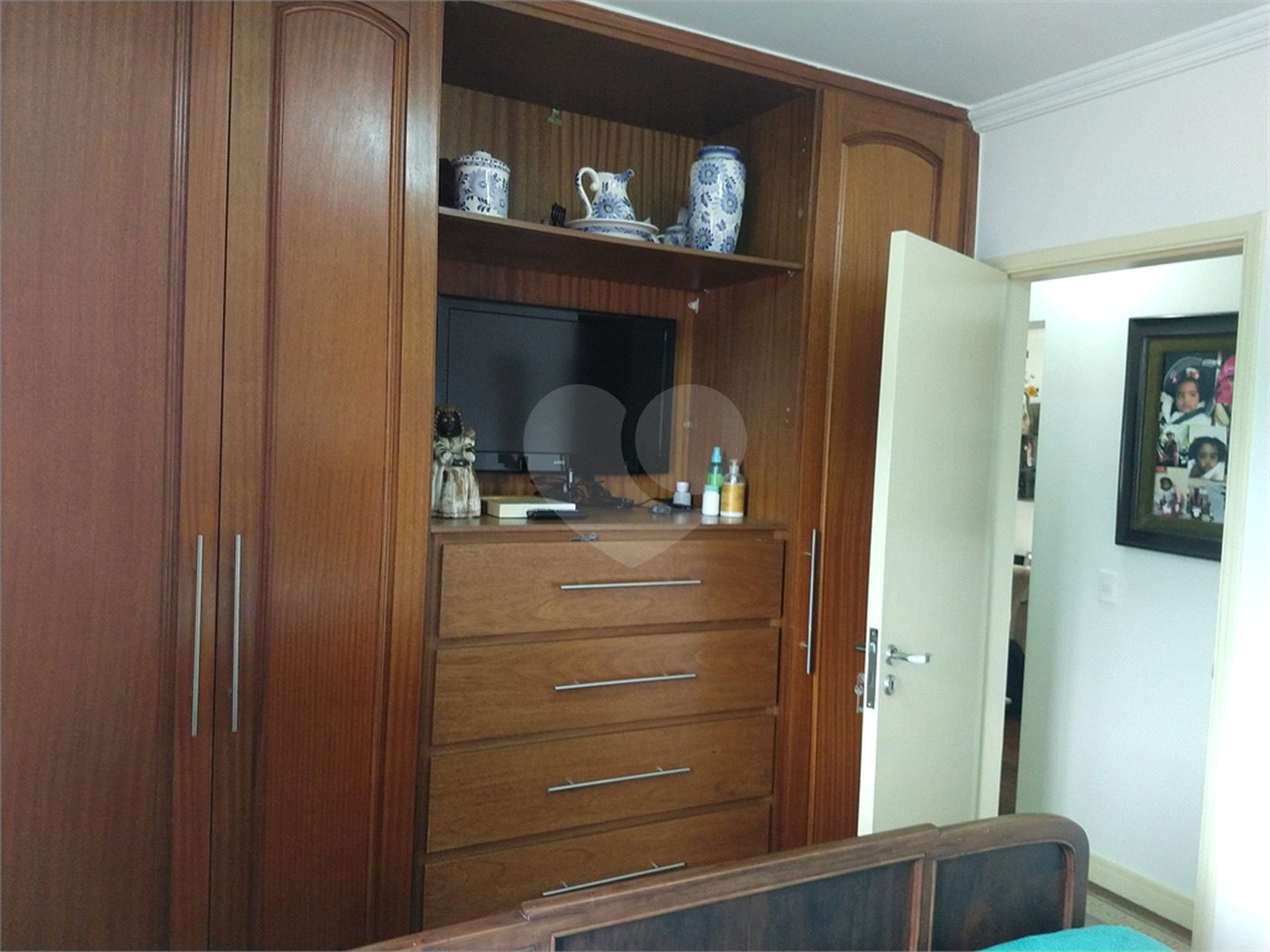 Apartamento à venda com 3 quartos, sendo 1 suíte, em Planalto Paulista, São Paulo, SP