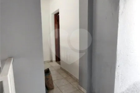 Casa à venda com 3 quartos, sendo 1 suíte,  no Centro, São José dos Campos, SP
