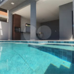 Casa à venda com 3 quartos, sendo 1 suíte,  no condomínio Reserva do Vale, Caçapava - SP