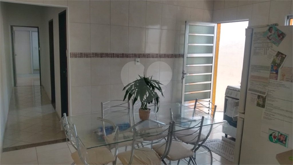 Sobrado à venda com 3 quartos em Jardim das Cerejeiras, Atibaia, SP