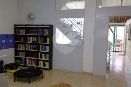 Casa à venda com 3 quartos, sendo 1 suíte,  em Mogi Moderno, Mogi das Cruzes, SP