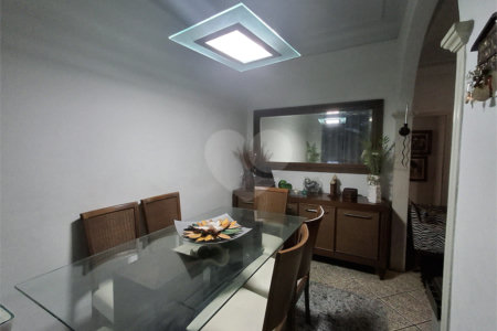 Casa à venda com 4 quartos, sendo 1 suíte, em Tijuca, Rio de Janeiro, RJ