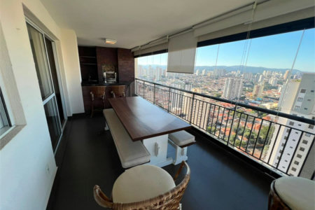 Apartamento à venda ou para alugar com 3 suítes em Santa Teresinha, São Paulo, SP