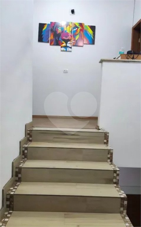 Sobrado à venda com 3 quartos, sendo 1 suíte,  em Jardim Santa Júlia, São José dos Campos, SP