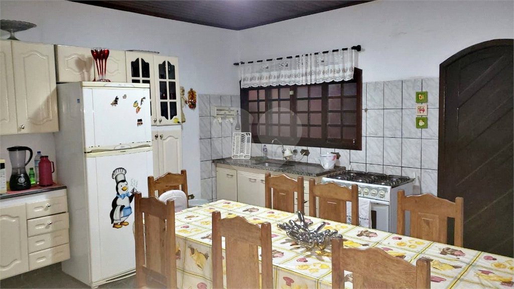 Sítio à venda com 6 quartos em Pavão (canguera), São Roque, SP