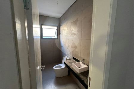 Casa à venda com 3 suítes no condomínio Horto Florestal Villagio, Sorocaba - SP