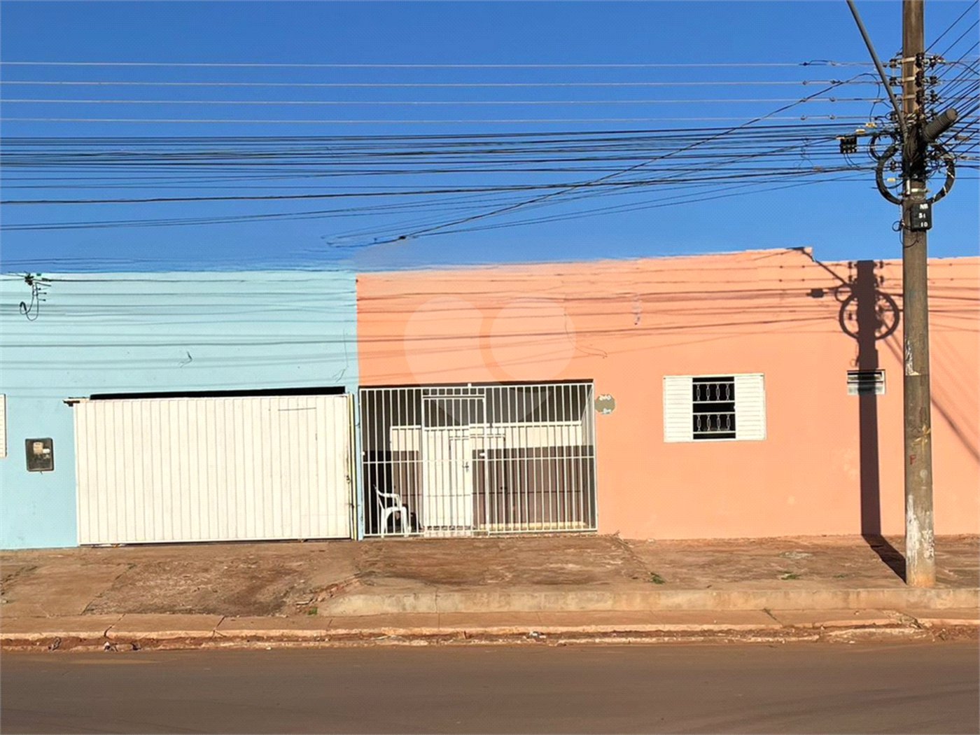 Casa à venda com 3 quartos em Residencial Ponta Porã I, Ponta Porã, MS