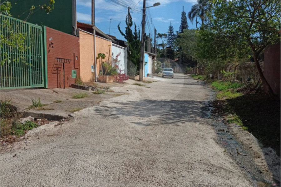 Casa Térrea à venda com 3 quartos, sendo 1 suíte, em Jundiaizinho (terra Preta), Mairiporã, SP