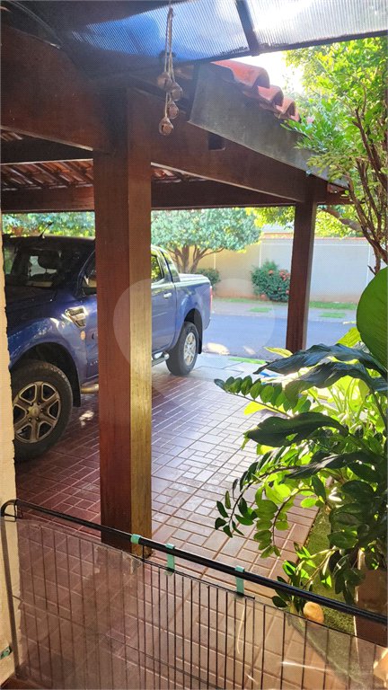 Casa à venda com 3 quartos, sendo 1 suíte,  no condomínio Portal dos Pinheiros, Ribeirão Preto - SP