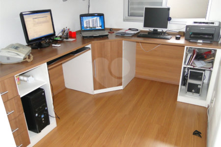 Apartamento à venda com 3 quartos, sendo 1 suíte,  em Vila Vermelha, São Paulo, SP