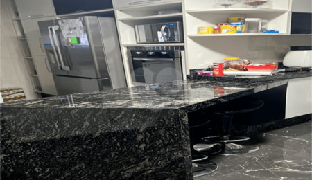 Casa Térrea à venda com 3 quartos, sendo 2 suítes,  em Vila Gustavo, São Paulo, SP
