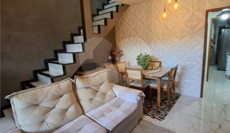 Casa à venda com 2 suítes no condomínio Colina do Mendanha, Rio de Janeiro - RJ
