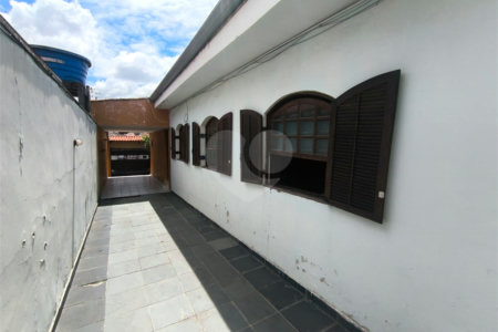 Casa à venda com 5 quartos, sendo 2 suítes, em Jardim Umarizal, São Paulo, SP