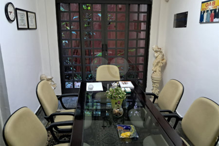 Sobrado à venda ou para alugar com 1 quarto em Alto da Boa Vista, São Paulo, SP