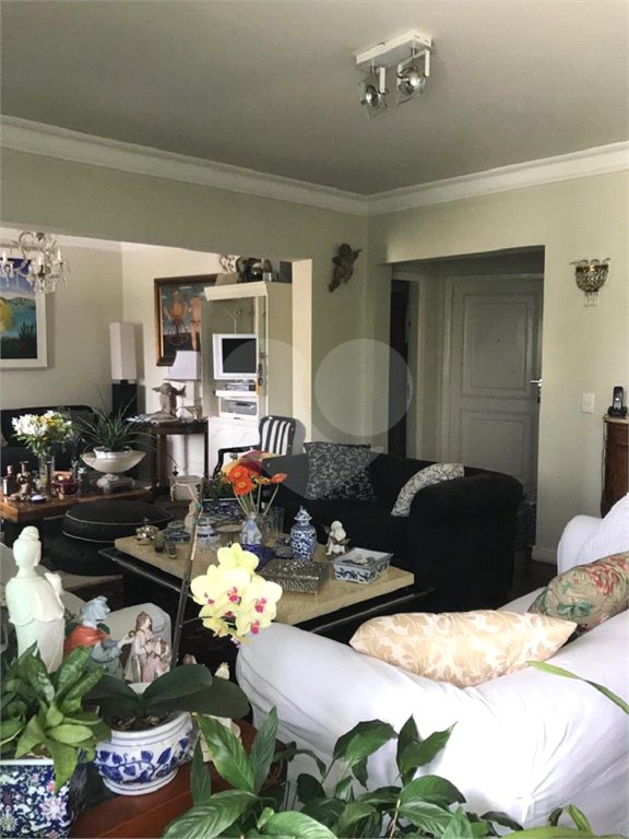 Apartamento à venda com 3 suítes em Vila Morumbi, São Paulo, SP