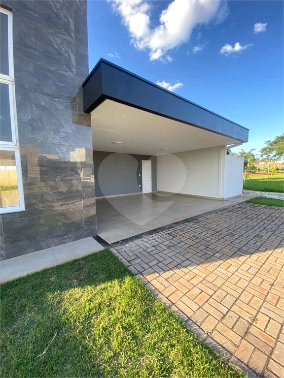 Casa para alugar com 3 quartos, sendo 1 suíte,  em Jardim São Camilo II, Araraquara, SP