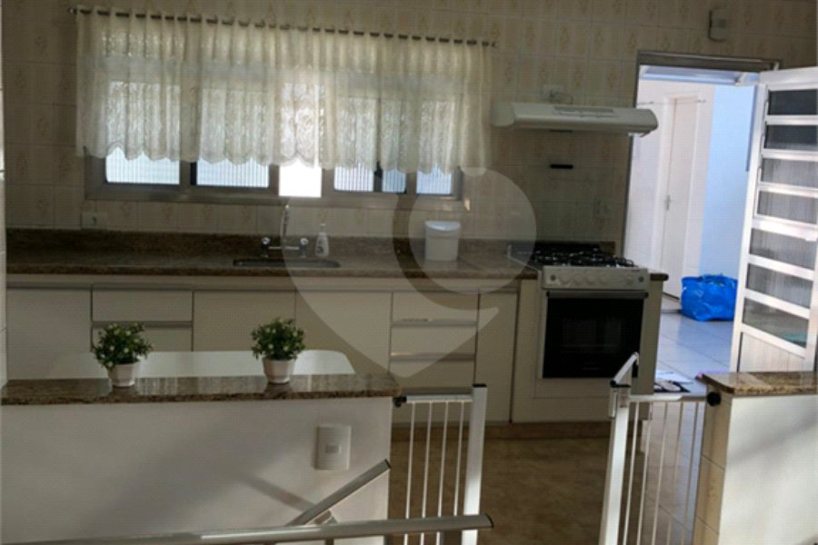 Sobrado à venda com 4 quartos, sendo 1 suíte, em Casa Verde, São Paulo, SP