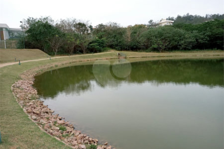 Terreno à venda no condomínio Residencial Arboretum, Vinhedo - SP