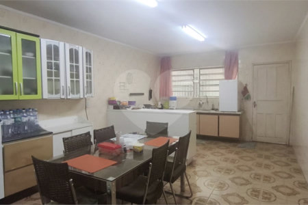 Casa à venda com 3 quartos, sendo 1 suíte,  em Jardim Vila Galvão, Guarulhos, SP